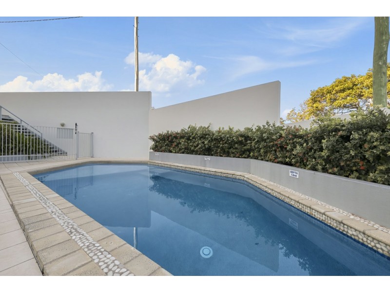 5/15 Andrew Street, Point Arkwright QLD 4573