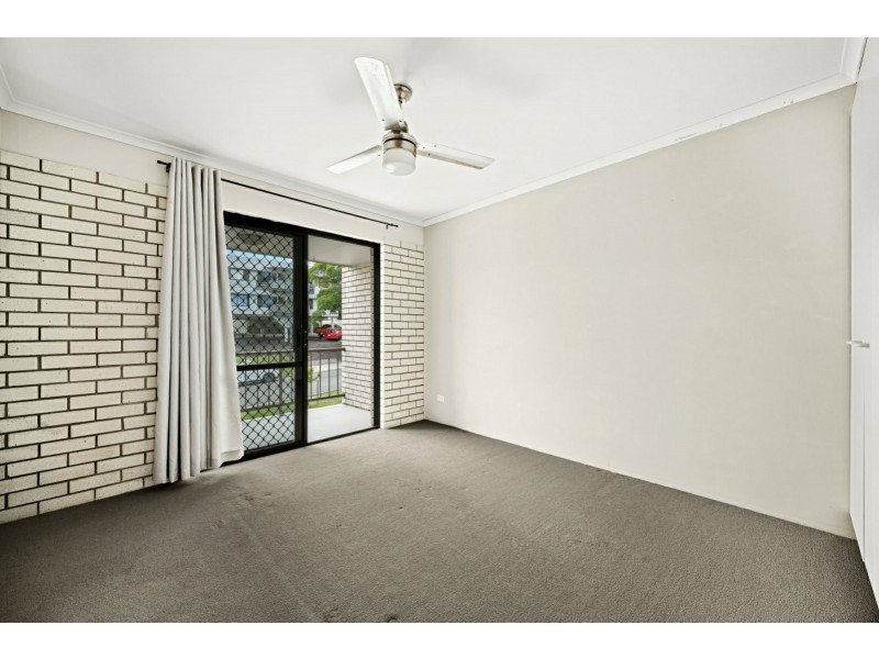 8/23 Majorie Street, Mooloolaba QLD 4557