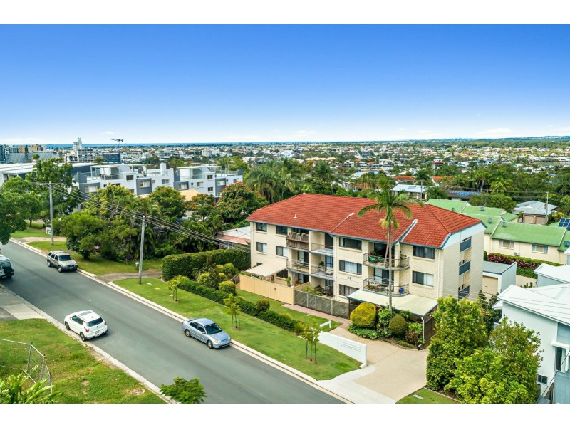 8/23 Majorie Street, Mooloolaba QLD 4557
