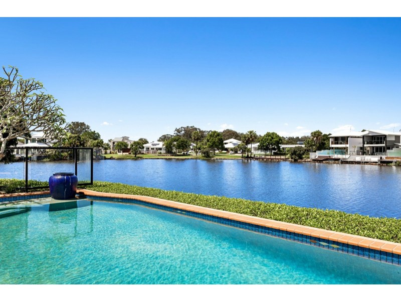 28 Karinya Place, Twin Waters QLD 4564