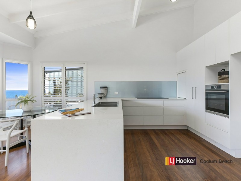 1568 David Low Way, Point Arkwright QLD 4573