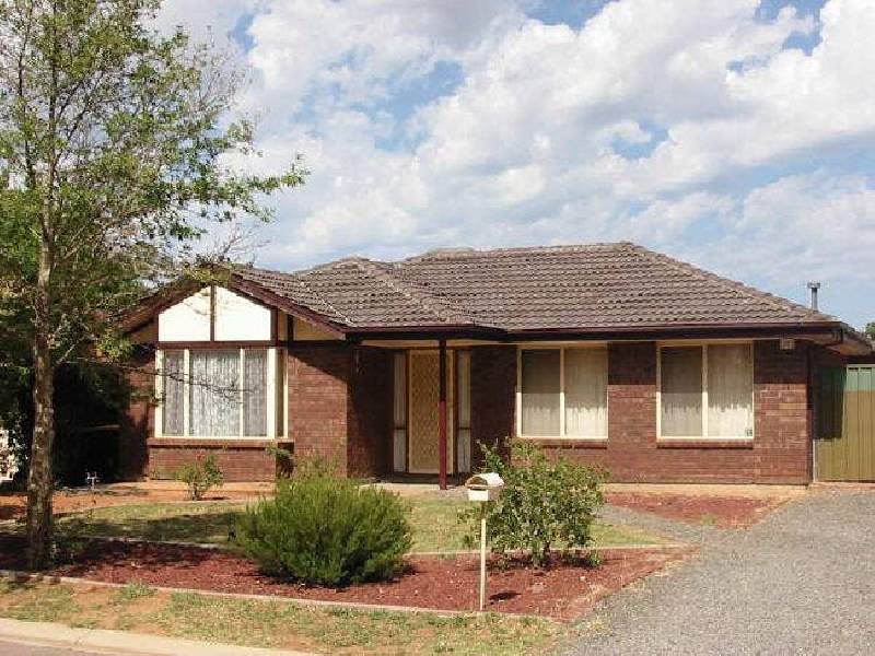16 Halbert Court, Andrews Farm SA 5114