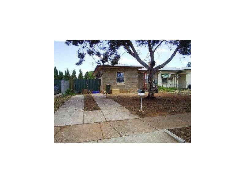 23 Secombe Street, Elizabeth Grove SA 5112