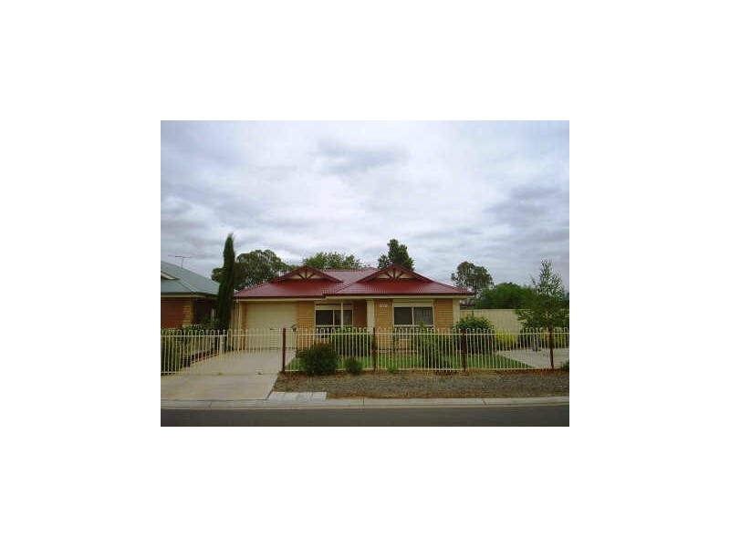 24 Charta Circuit, Smithfield SA 5114