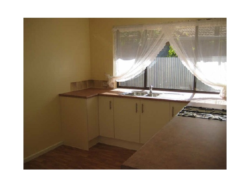 7 Rose Street, Smithfield SA 5114