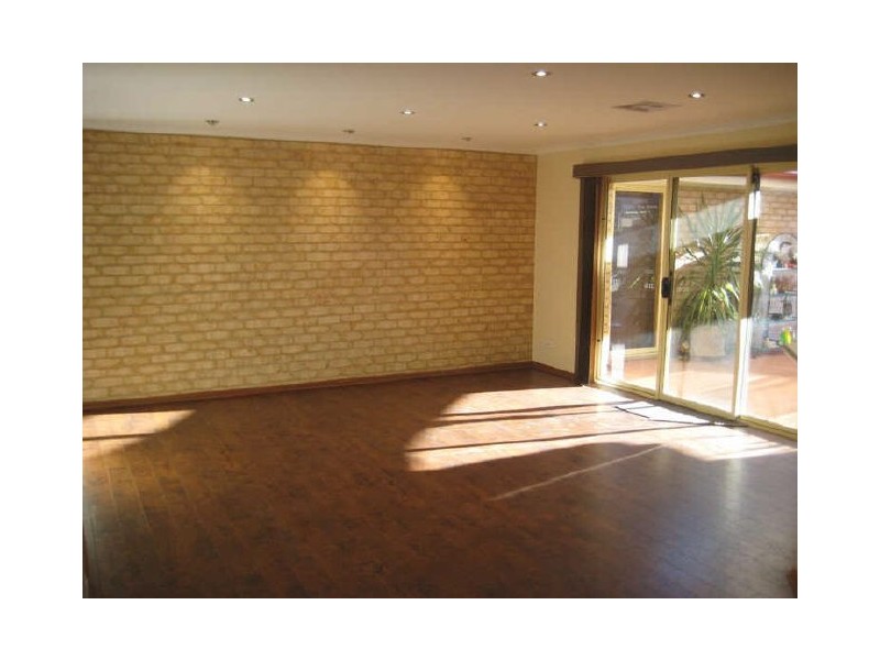 2 Isabel Road, Munno Para West SA 5115