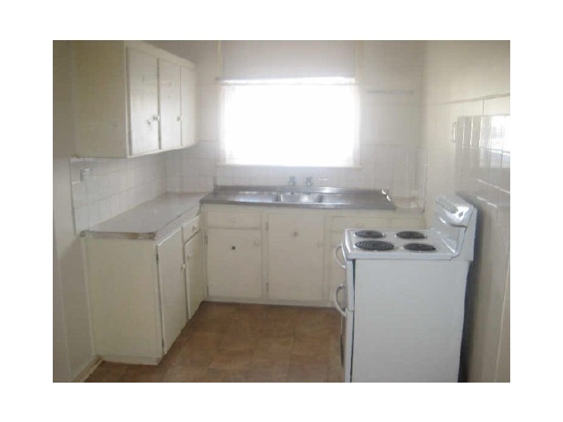 18 Worthington Road, Elizabeth East SA 5112