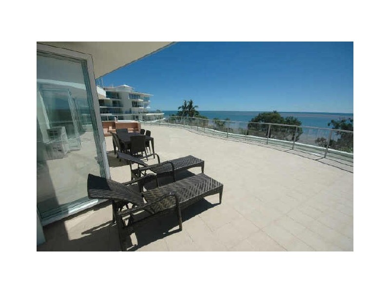 Urangan QLD 4655