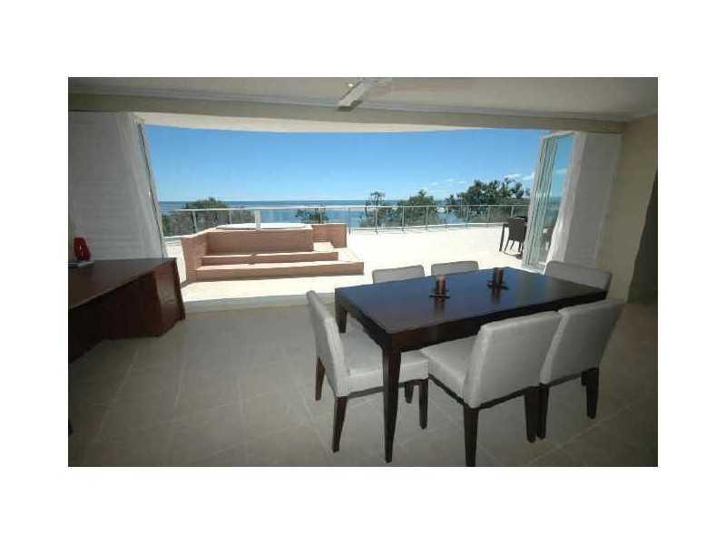Urangan QLD 4655