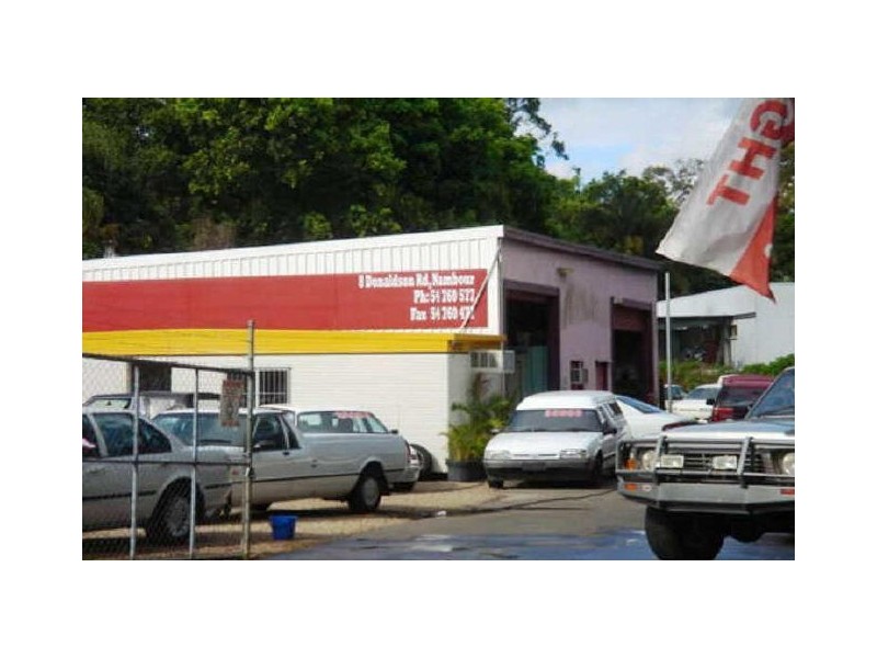 8 Donaldson Road, Nambour QLD 4560