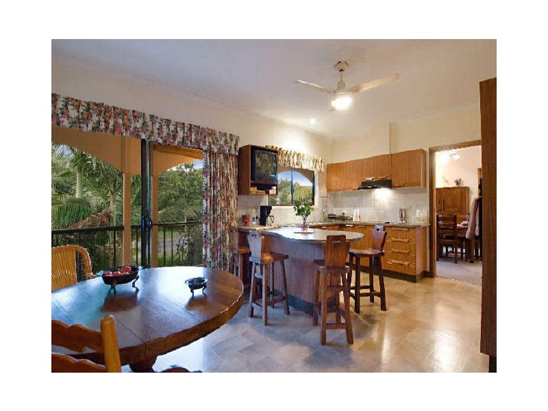 1 Main Creek Road, Tanawha QLD 4556