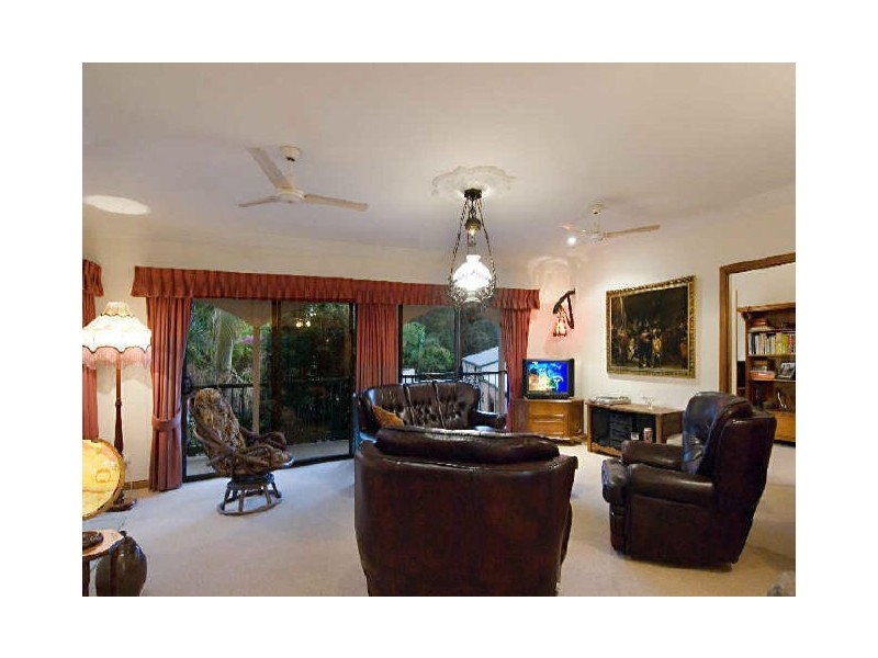 1 Main Creek Road, Tanawha QLD 4556