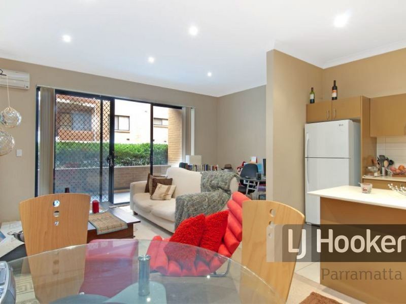8/22-24 Pitt Street, Parramatta NSW 2150