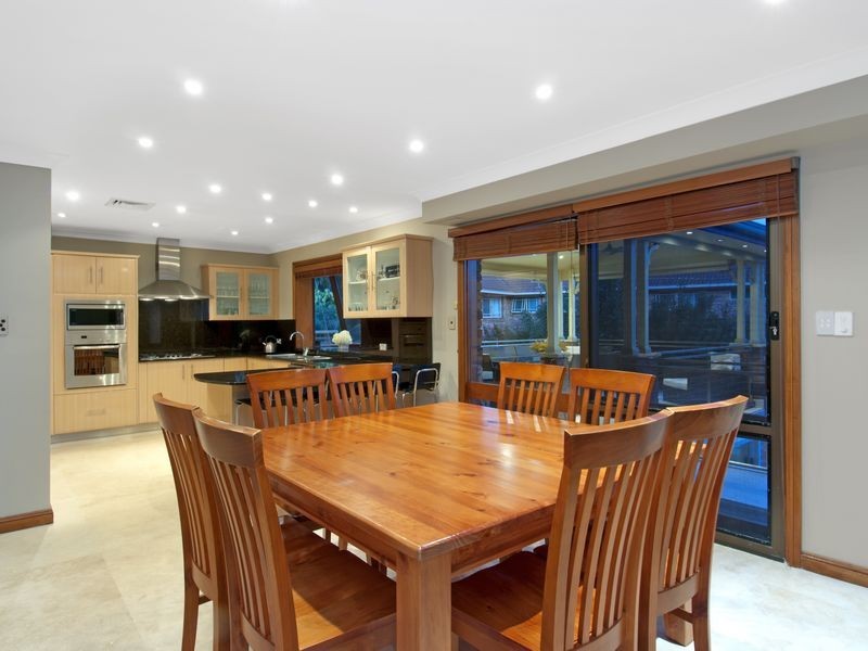 4 Blackwood Place, Oatlands NSW 2117