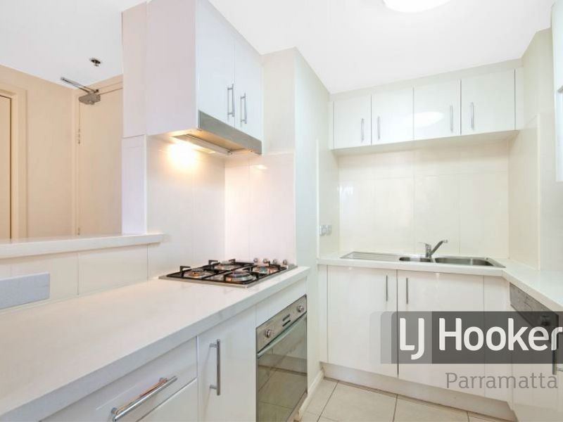 158/13-15 Hassall Street, Parramatta NSW 2150