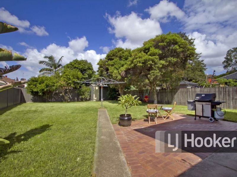8 Gregory Place, Harris Park NSW 2150