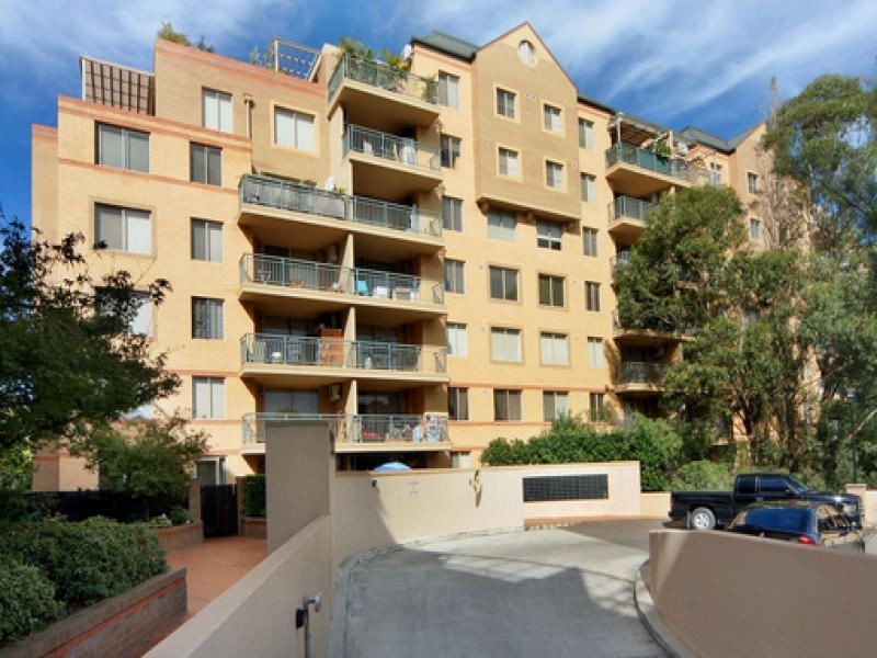 18 Sorrell St, Parramatta NSW 2150