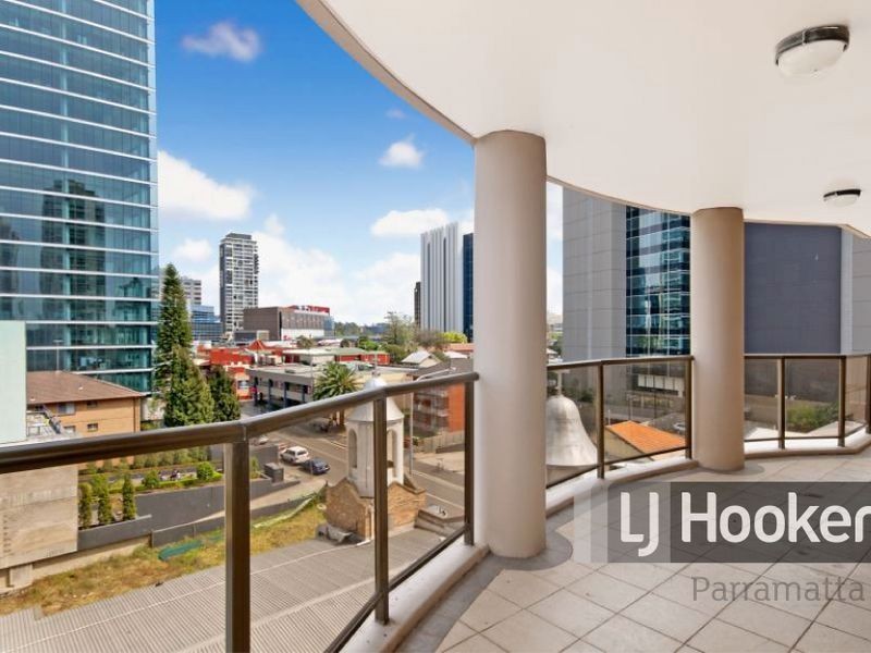 116/13-15 Hassall Street, Parramatta NSW 2150