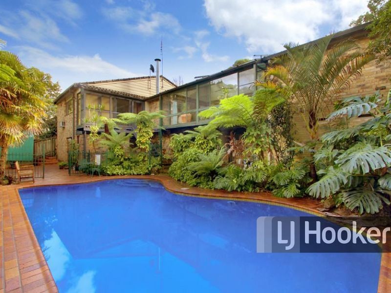 7 Panaview Crescent, North Rocks NSW 2151