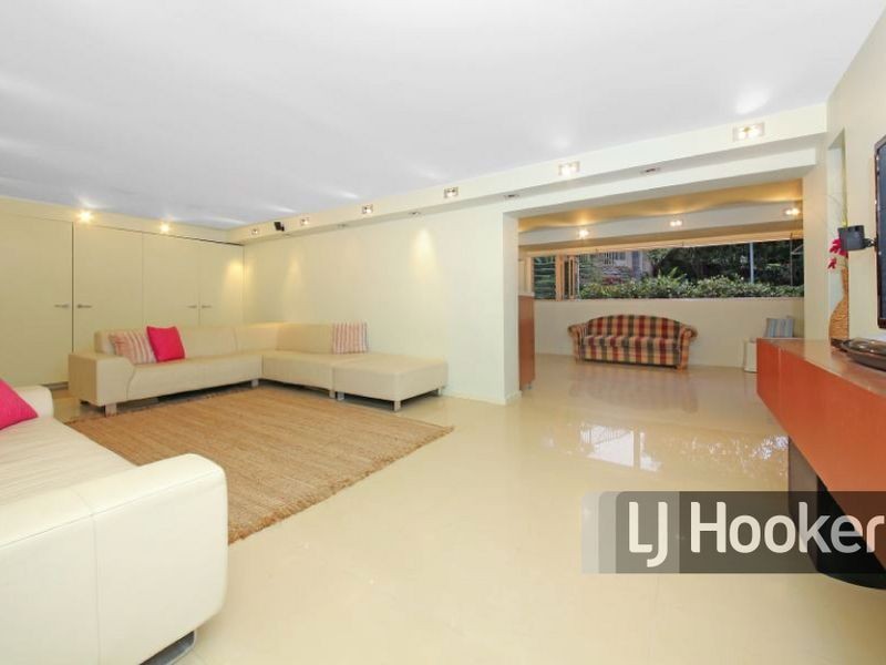 23 Panaview Crescent, North Rocks NSW 2151