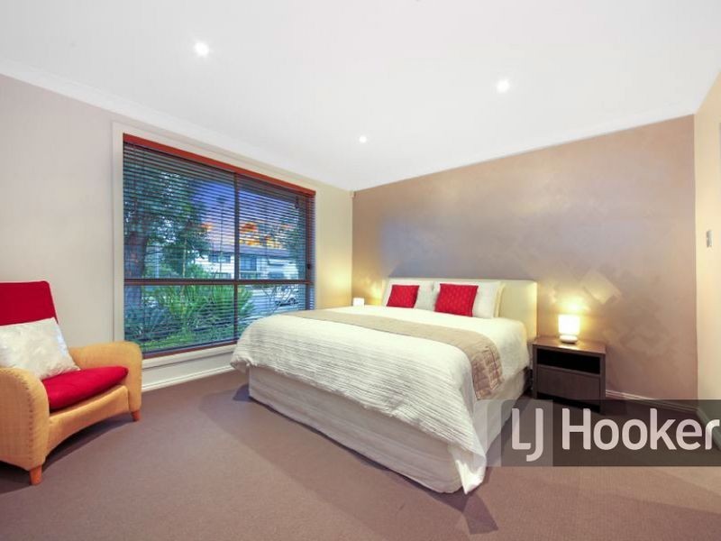 23 Panaview Crescent, North Rocks NSW 2151