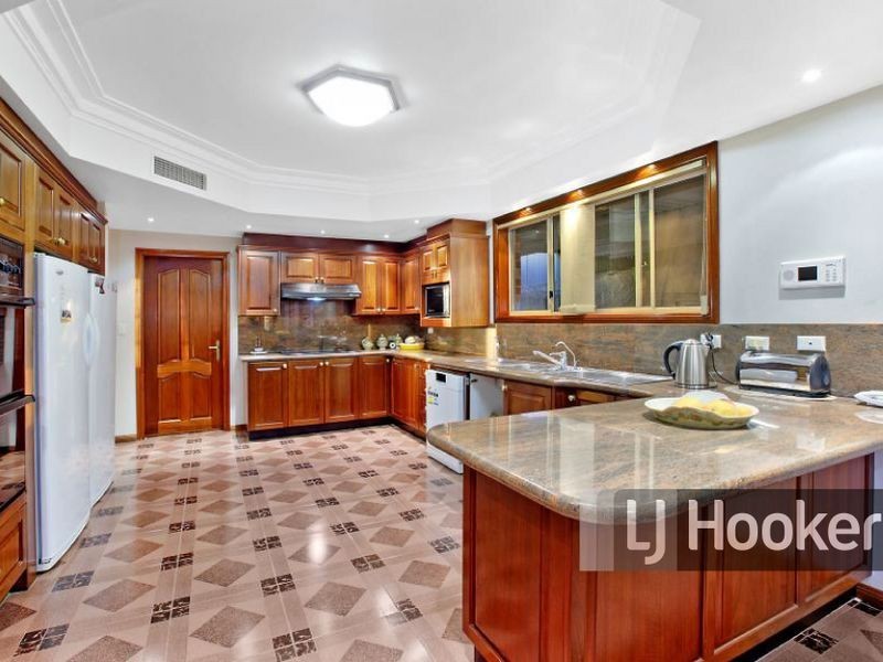 3 Bankshill Crescent, Carlingford NSW 2118