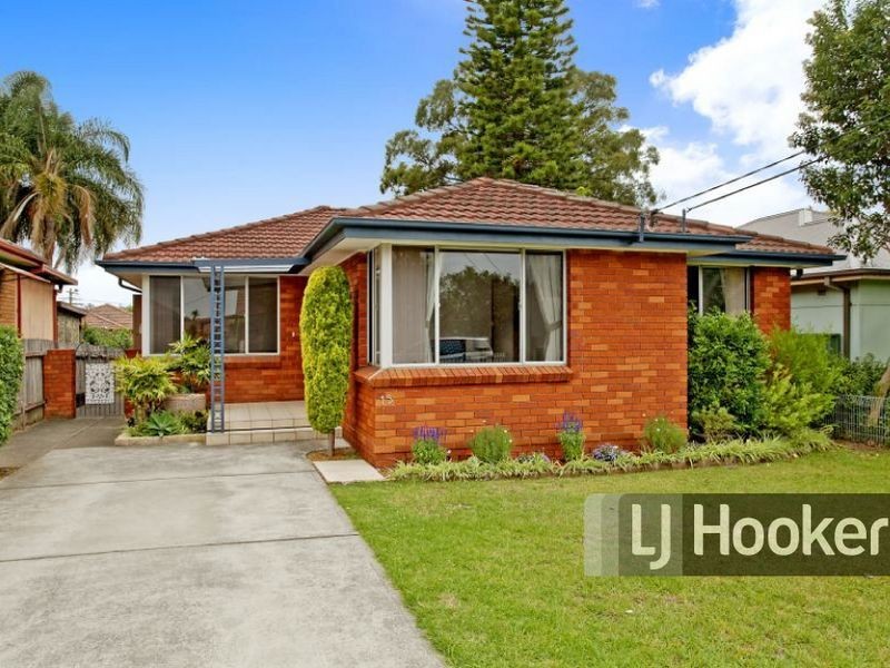15 Ferris Street, Ermington NSW 2115