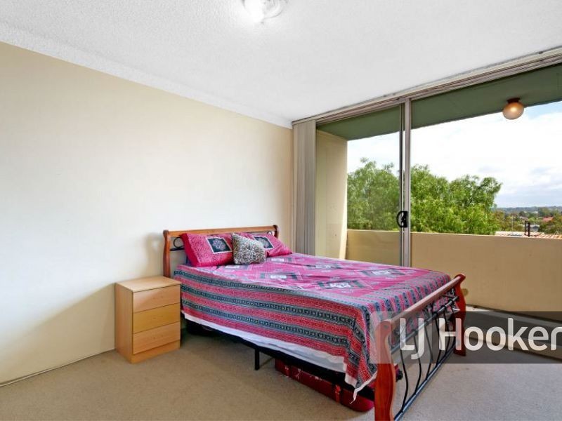 8/30 Alice Street, Harris Park NSW 2150