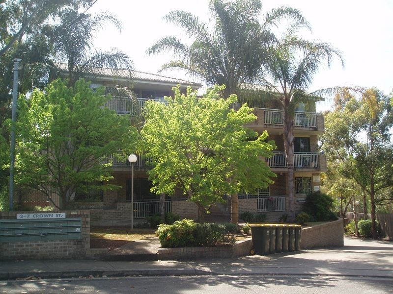 3-7 Crown Street, Granville NSW 2142