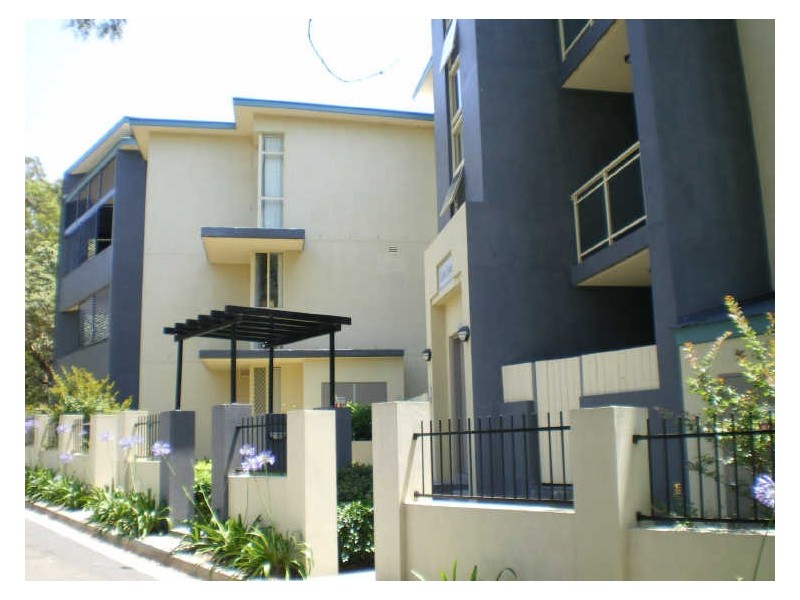 16 Pennant Hills Road, North Parramatta NSW 2151