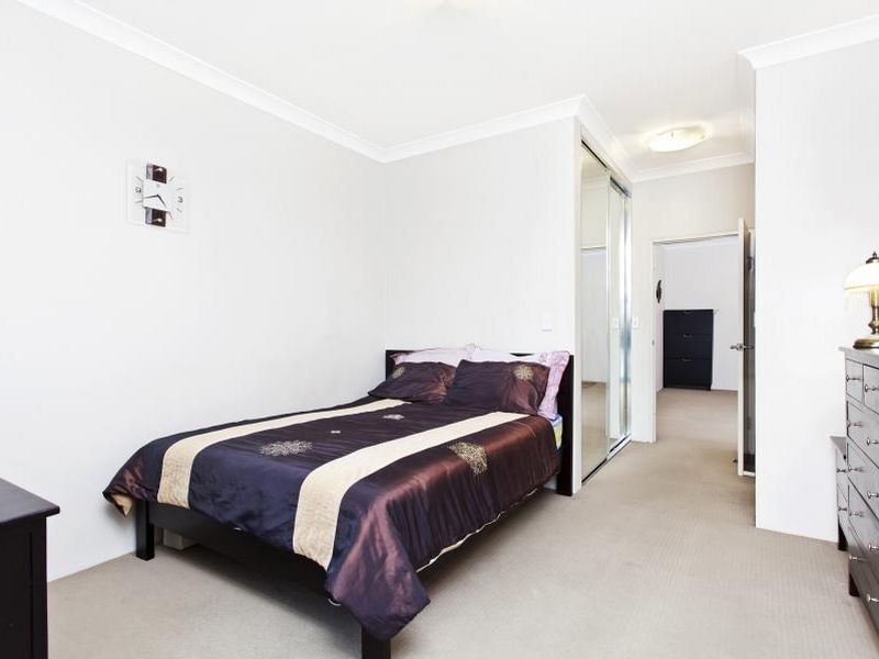 15/14 Reid Avenue, Westmead NSW 2145