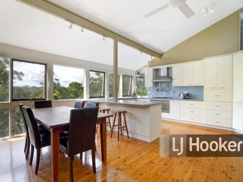 42 Larra Crescent, North Rocks NSW 2151