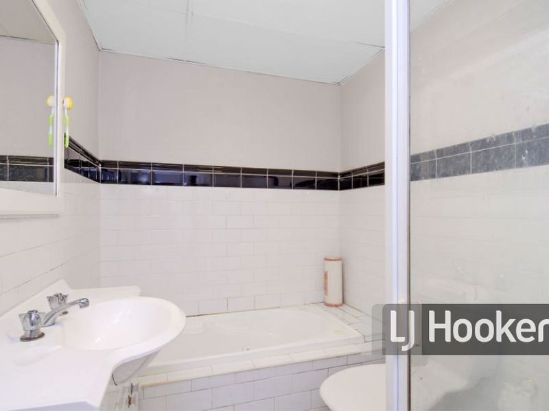 4/11-13 Oakes Street, Westmead NSW 2145