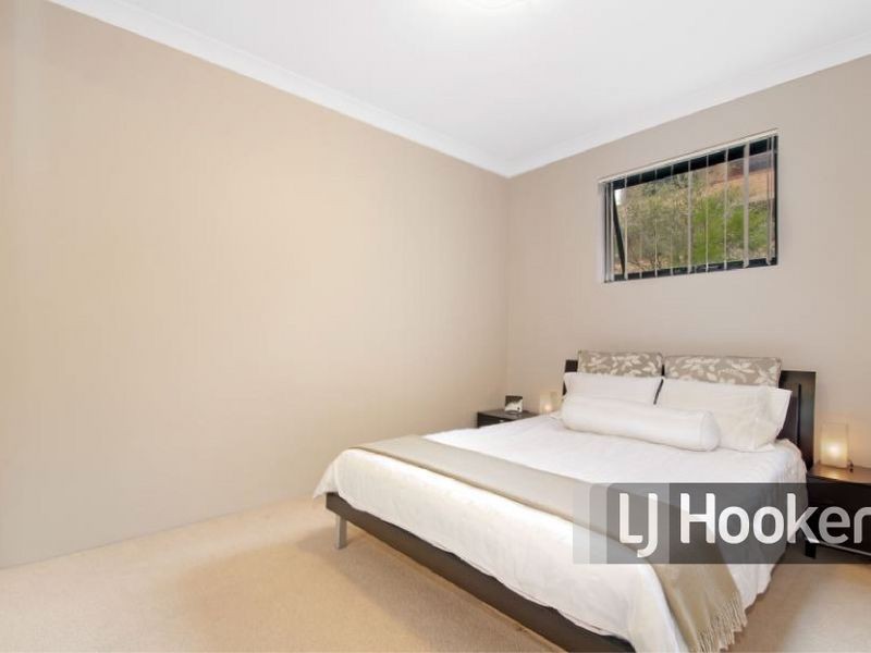17/24-28 Reid Avenue, Westmead NSW 2145