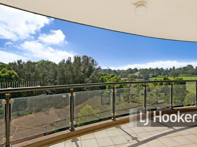 603/91A-101 Bridge Road, Westmead NSW 2145