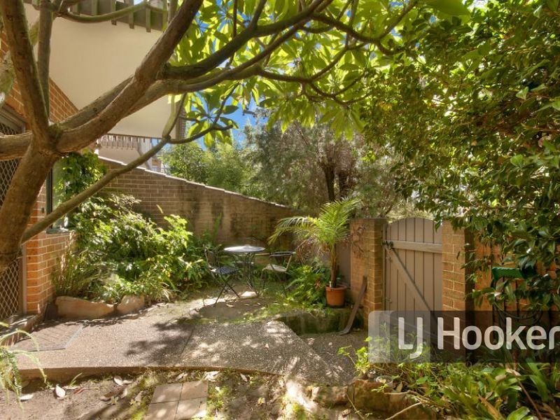 16/2-6 Hainsworth Street, Westmead NSW 2145