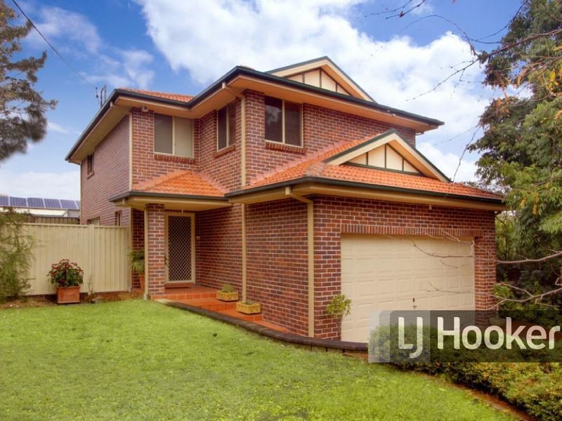 8 Loyalty Road, North Rocks NSW 2151