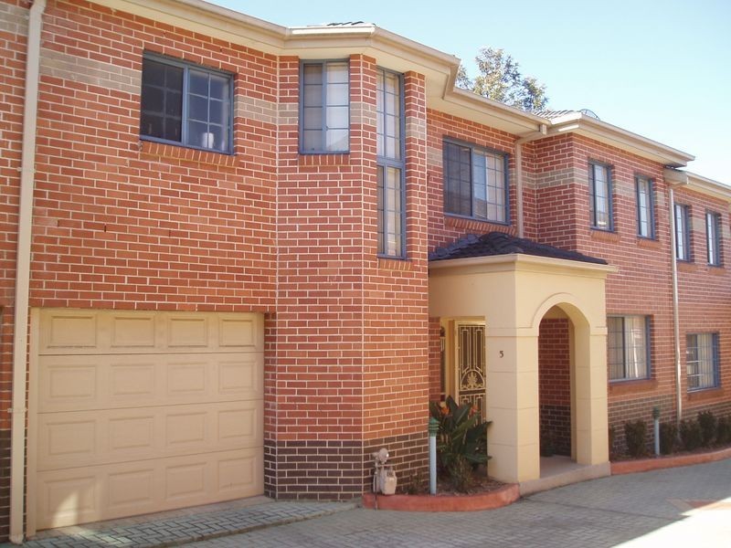 126 John Street, Merrylands NSW 2160