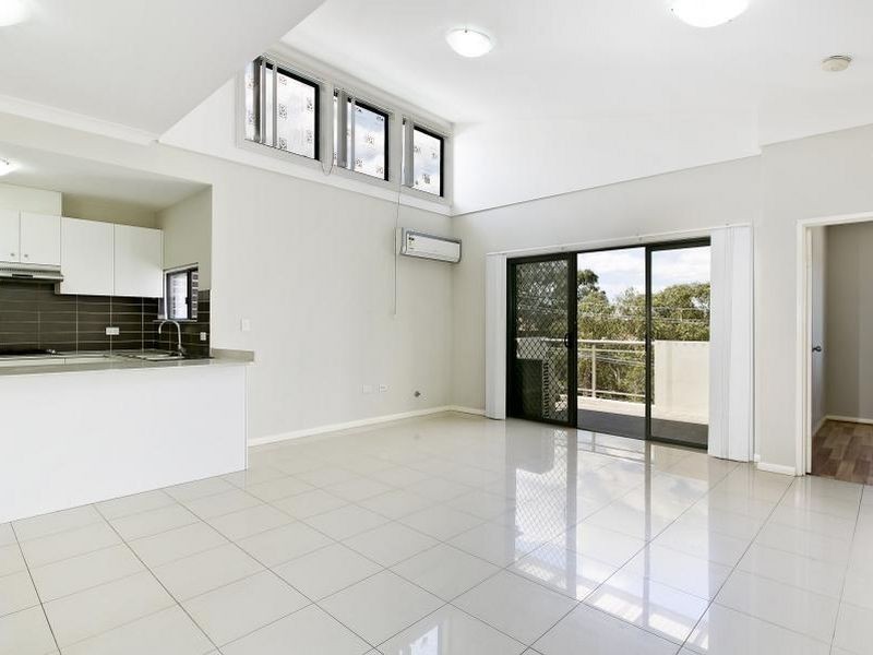 8/55 – 57 Hassall Street, Westmead NSW 2145