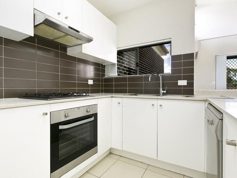 8/55 – 57 Hassall Street, Westmead NSW 2145