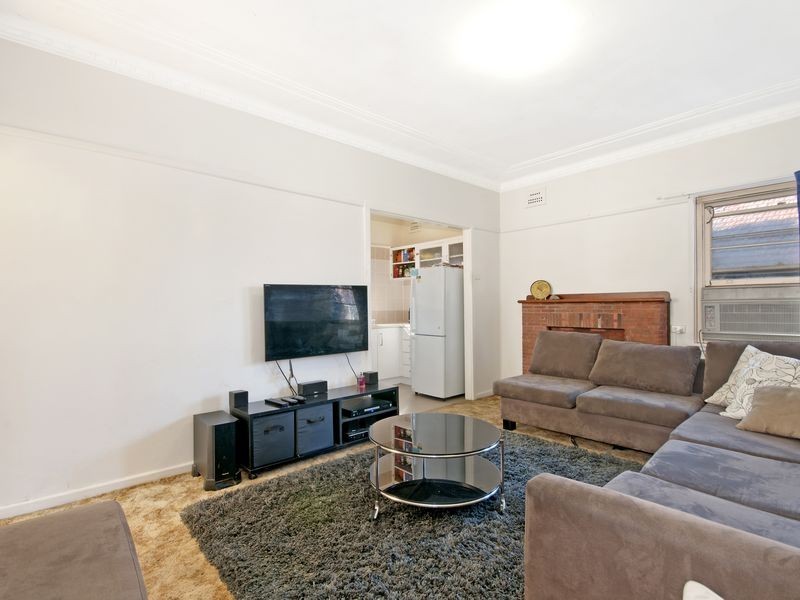 26 Cotswold Street, Westmead NSW 2145