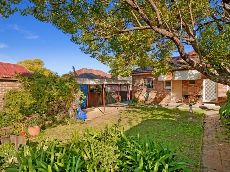 26 Cotswold Street, Westmead NSW 2145