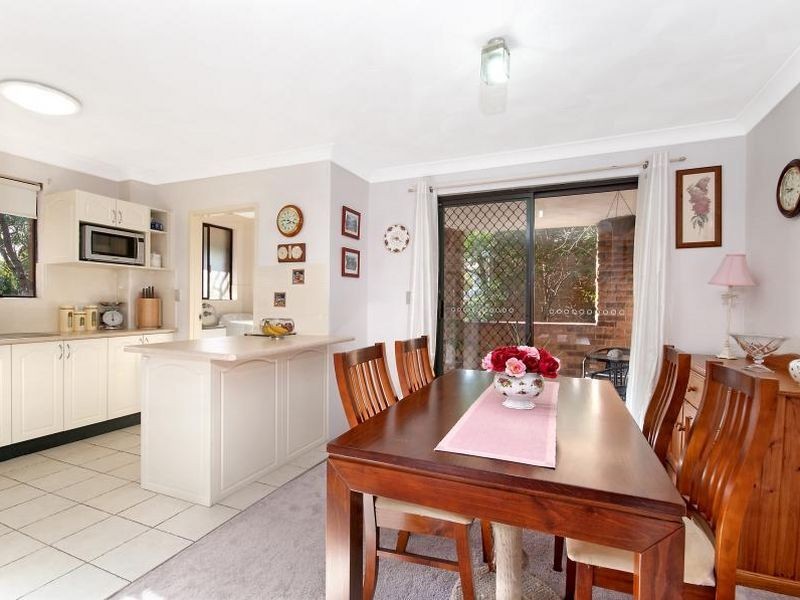 2/18-20 Queens Road, Westmead NSW 2145