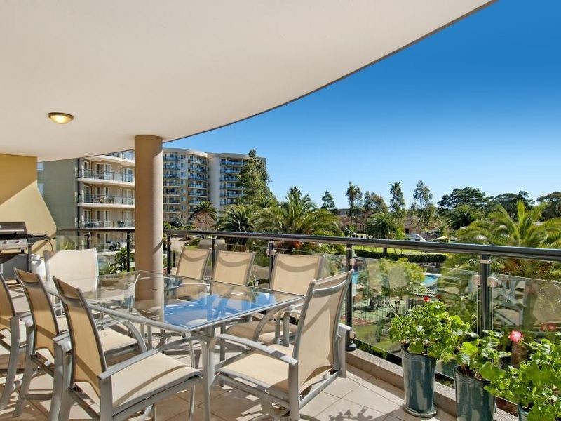 409/91B-101 Bridge Road, Westmead NSW 2145
