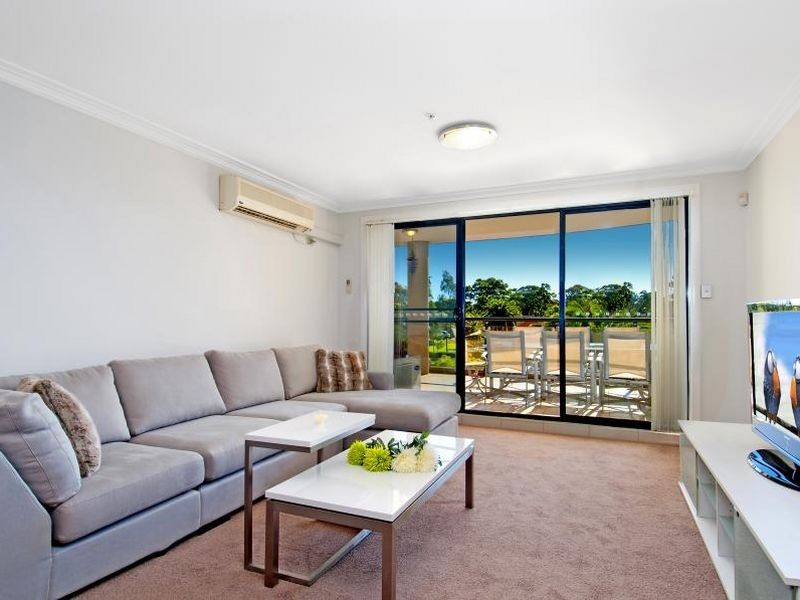 409/91B-101 Bridge Road, Westmead NSW 2145