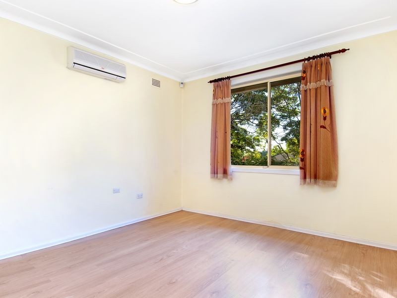 29 Favell Street, Toongabbie NSW 2146