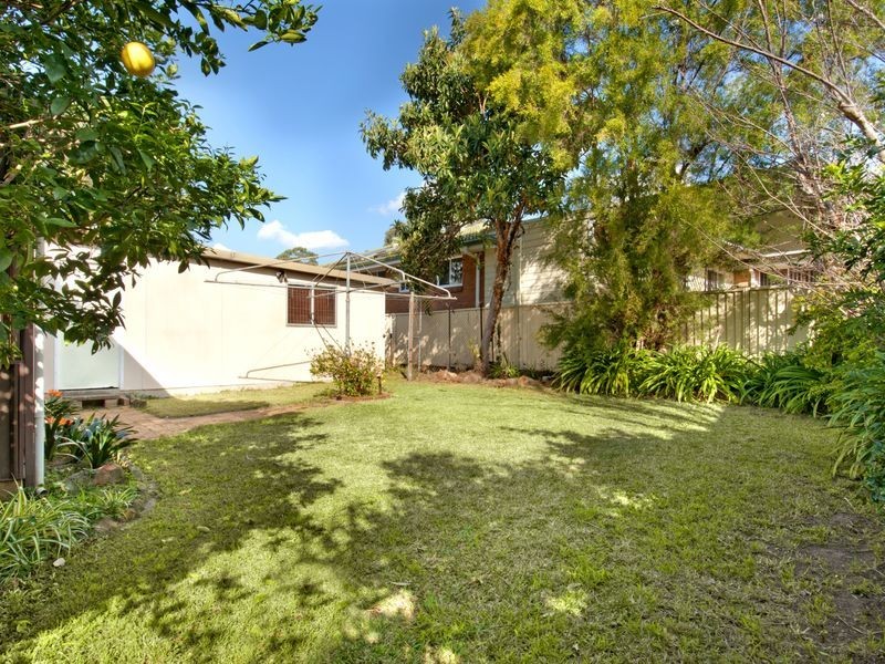 29 Favell Street, Toongabbie NSW 2146