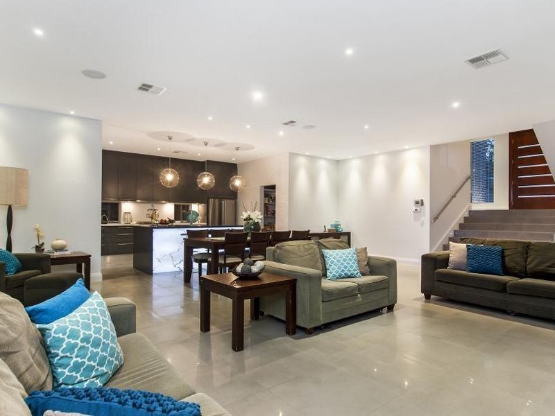 39 Binalong Road, Pendle Hill NSW 2145