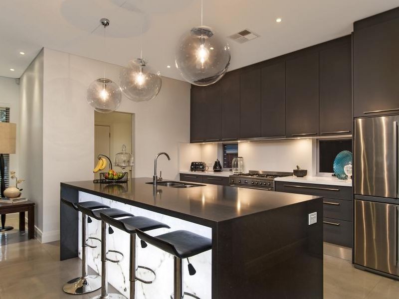 39 Binalong Road, Pendle Hill NSW 2145