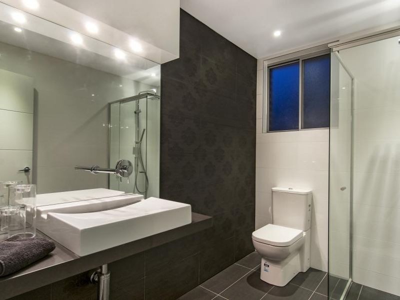 39 Binalong Road, Pendle Hill NSW 2145